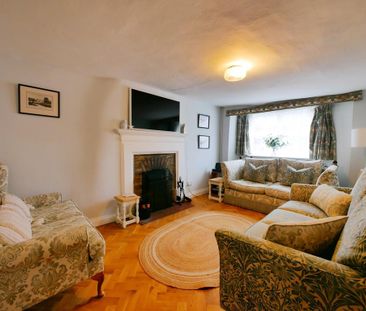 3 bedroom cottage to rent - Photo 2