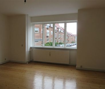 Nyrenoveret og nymalet stuelejlighed i lille rolig ejendom ledig st... - Foto 3