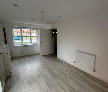 3 bedroom detached house to rent - Photo 1