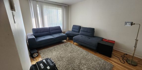5 1/2 à Ahuntsic à Louer - Photo 2