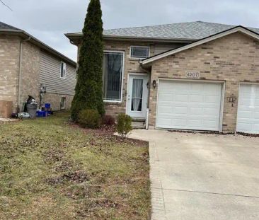 4207 WHISKEY AVENUE — 3 Bedroom - Photo 1