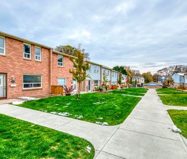 For Lease - 1055 Shawnmarr Road Unit# 202, Mississauga, Ontario - Photo 5