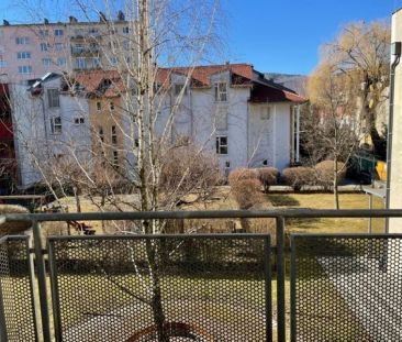 Appartement Nähe FH mit großem Balkon - Photo 1