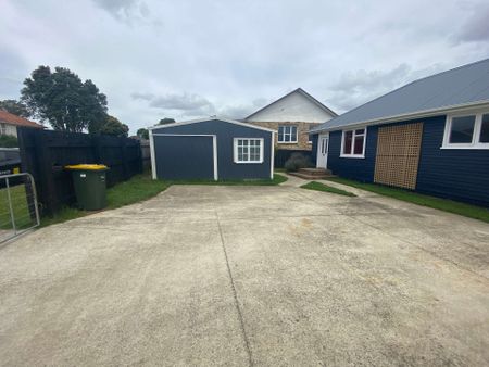 Stunning 3-Bed, 2-Bathroom Home for Rent in Pukekohe with Spacious Outdoor Deck Area & BBQ - Photo 5