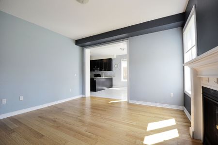 For Lease - 486 Thompson Street, Woodstock, Ontario - Photo 2