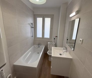 Quartier XV : 2 Pièces 49m² refait à neuf - Photo 4