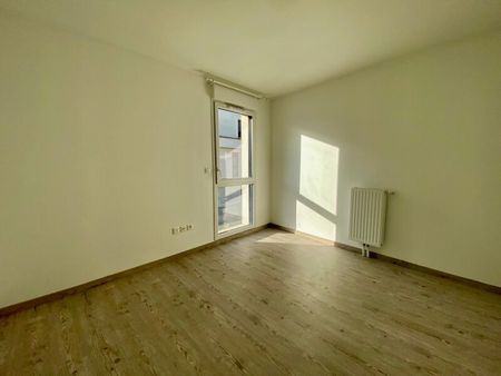 Location Appartement 3 pièces 68m² ORLEANS 45000 - Photo 5