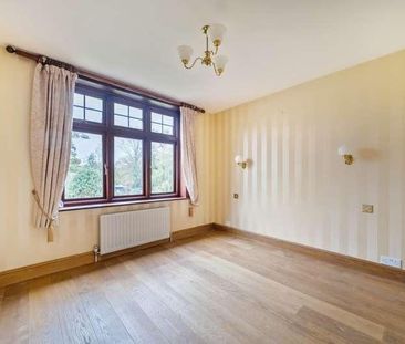 Woking, Surrey, GU22 - Photo 4