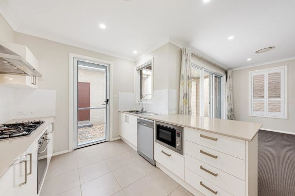 96 Caddies Boulevard, Rouse Hill. - Photo 1