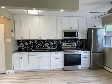 For Lease - 50 Hilda Avenue Unit# 303, Hamilton, Ontario - Photo 3