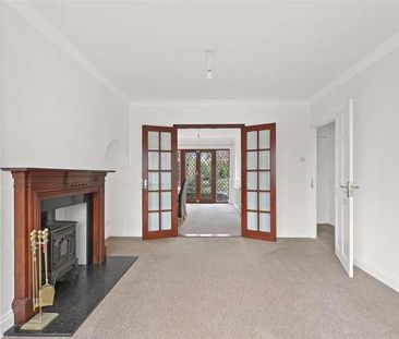 Stewards Close, Epping, CM16 - Photo 2