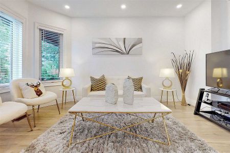 For Lease - 735 New Westminster Drive Unit# 2, Vaughan, Ontario - Photo 4