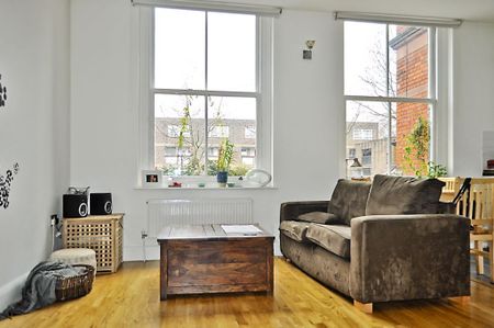 1 Bed Flat, Hackney Road, E2 - Photo 3