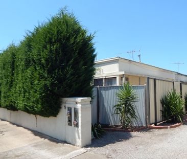 1/15 Elderslie Terrace, Newtown. - Photo 1