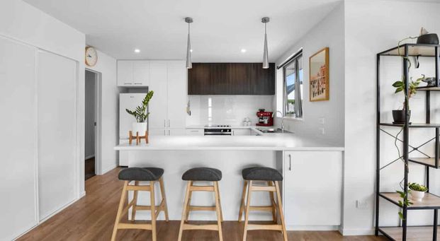 Lovely family home - Photo 1