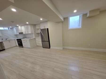 For Lease - 66 Morrison Crescent, Markham, Ontario - Photo 4
