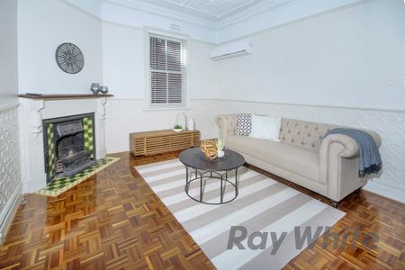 180 Denison Street, Hamilton NSW 2303 - House For Rent | Domain - Photo 2