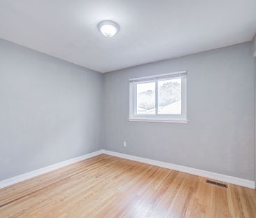 For Lease - 1403 Glen Rutley Circle, Mississauga, Ontario - Photo 5