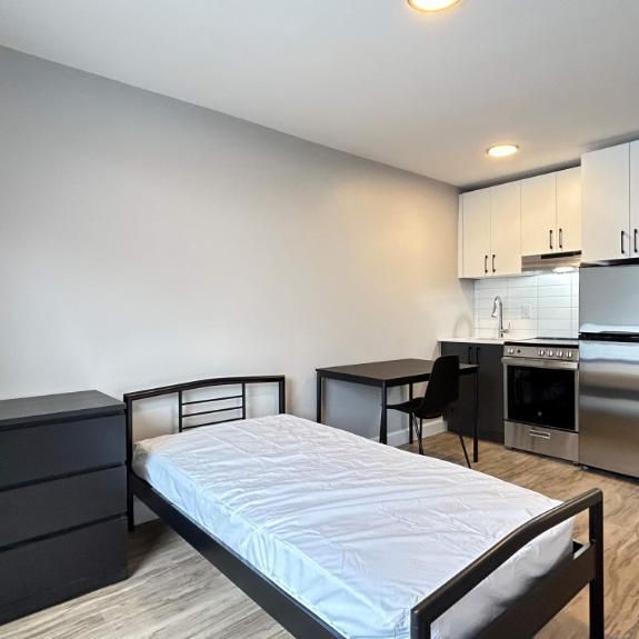 Studio - Montréal - $1,285 /mo - Photo 1