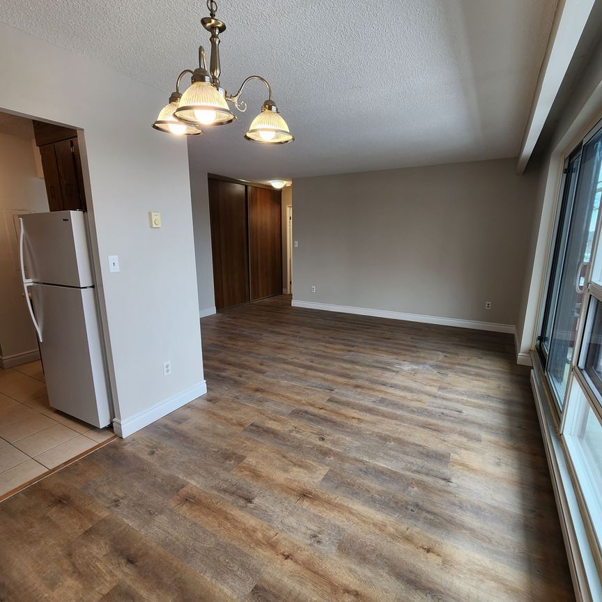 For Lease - 97 Nonquon Road Unit# Apt #302, Oshawa, Ontario - Photo 1
