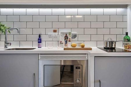 Studio to rent - Photo 3