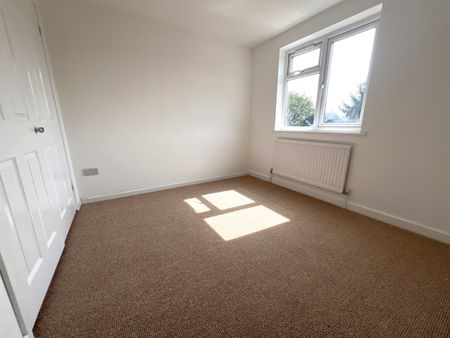 4 bedroom house to rent - Photo 4