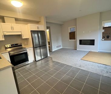 For Lease - 7361 Marvel Drive, Niagara Falls, Ontario - Photo 2