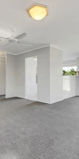 Low-Maintenance Beachside Living - Photo 1