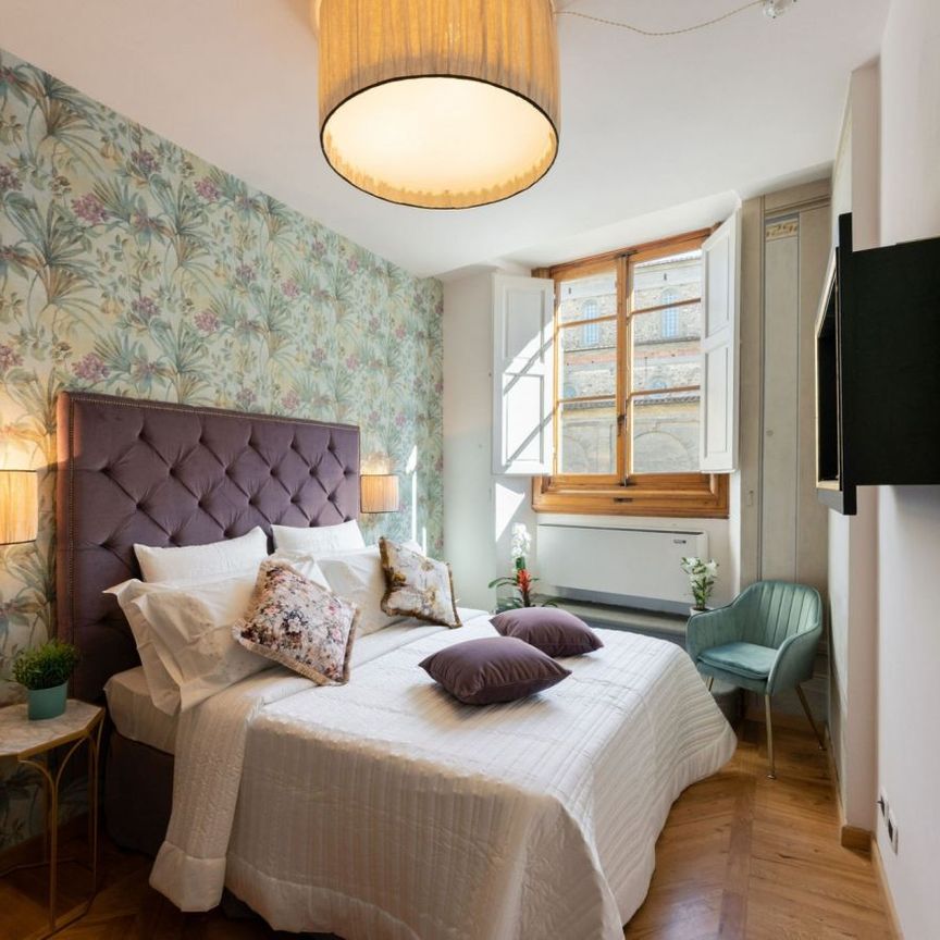 Piazza San Lorenzo - Photo 1