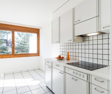 2.5 Zimmer, 81 m², 1. Stock - Photo 2