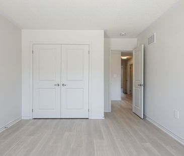For Lease - 6 Rackham Lane, Clarington, Ontario - Photo 6