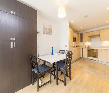 1 bedroom apartment to rent - Photo 4