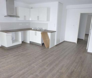Location Appartement 2 pièces 45m² CAEN 14000 - Photo 4