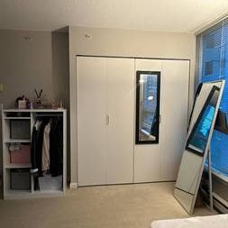 One bedroom in a share apartment Metrotown - Photo 4