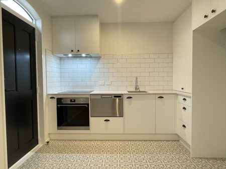 Unit 2, 12 Burke Street, Addington, Christchurch - Photo 2