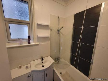 2 bedroom property to rent in Luton - Photo 5