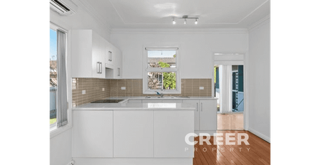 Great Location! - Photo 5