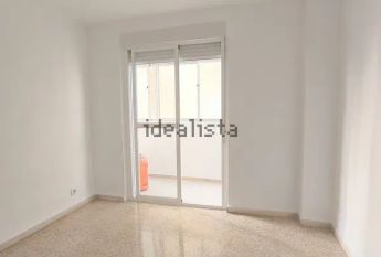 Alquiler de piso en Calle Pintor Zuloaga, 27