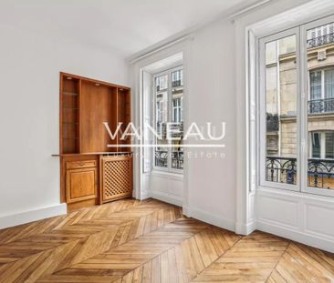 Appartement familial entièrement refait à neuf rue Washington - - Photo 1