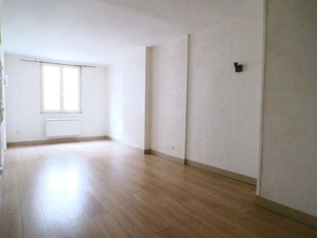 Location Appartement 3 pièces 63m² LA ROCHELLE 17000 - Photo 2