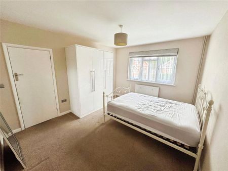 2 bedroom bungalow to rent - Photo 2