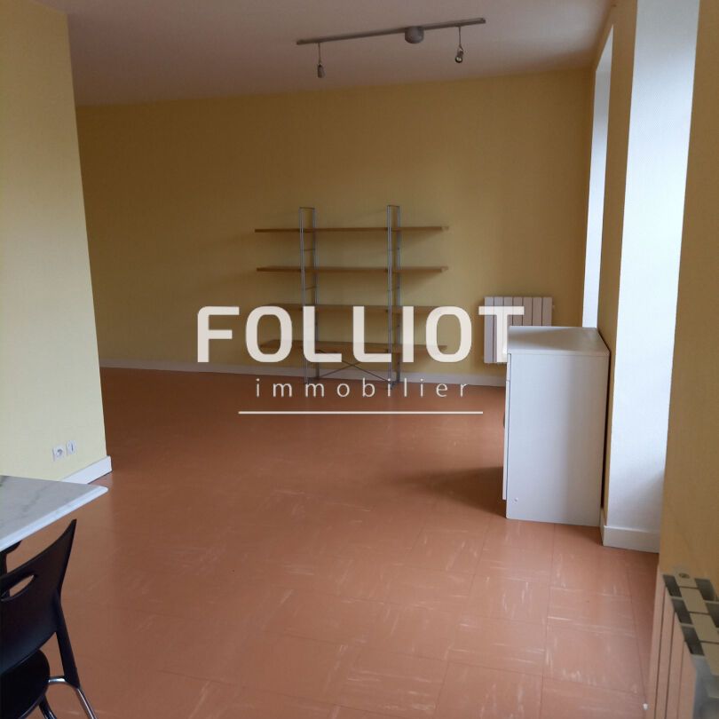 Studio/appartement 1 Pièces Fougères - Photo 1