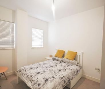 2 bedroom flat to rent - Photo 6