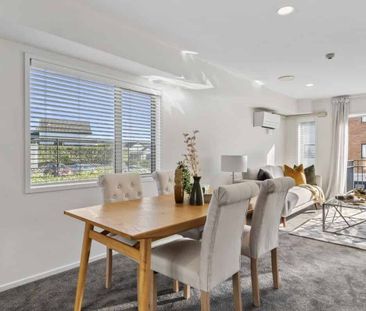 74 Niu Lane Te Atatu South - Photo 1