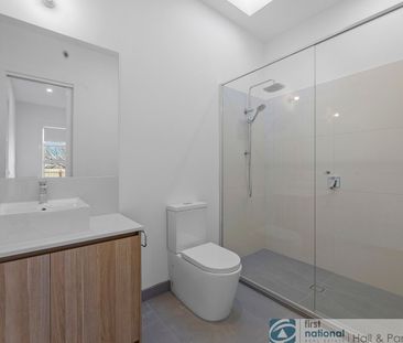 2 / 5 Welwyn Court, Keysborough - Photo 3