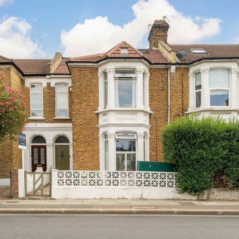 Bloemfontein Road, W12 7BH, London - Photo 1