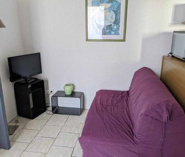 Location Appartement 2 pièces Meublé 32m² ROCHEFORT 17300 - Photo 1
