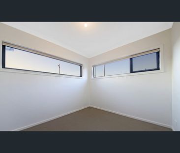 155 Tesselaar Road, Epping, Vic 3076 - Photo 2