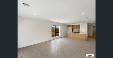 🏡 Brand New 4-Bedroom House in Thornhill Park - Photo 4