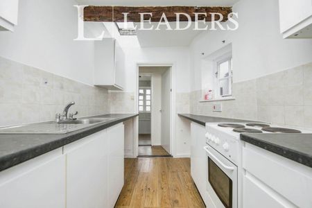 1 bedroom flat to rent - Photo 3